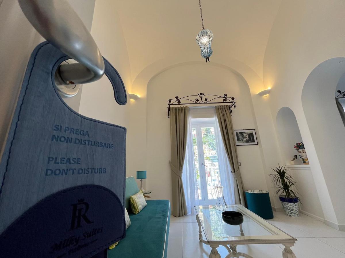 Milky Suites Positano Luaran gambar