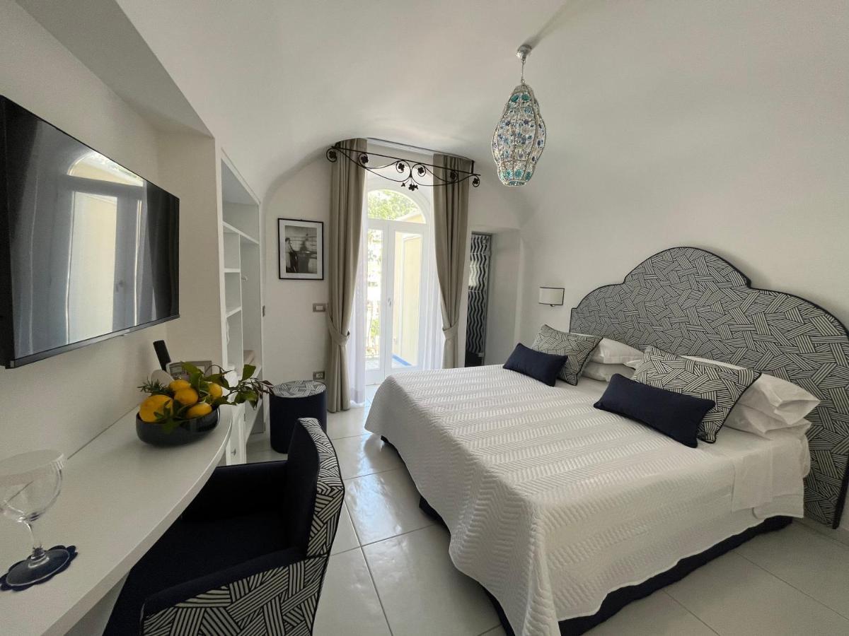 Milky Suites Positano Luaran gambar